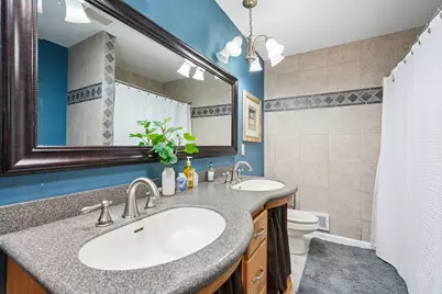 21180  Mary Lynn Dr, Brookfield, WI 53045 - Photo 29
