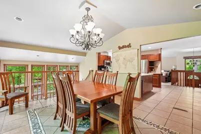 21180  Mary Lynn Dr, Brookfield, WI 53045 - Photo 7