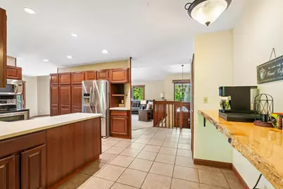 21180  Mary Lynn Dr, Brookfield, WI 53045 - Photo 11
