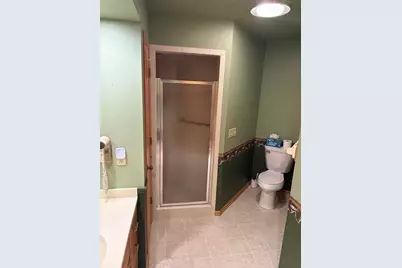 82  Eastbrook Ln, Fond du Lac, WI 54935 - Photo 15