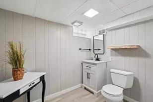 3708 N 97th Pl, Milwaukee, WI 53222 - Photo 21