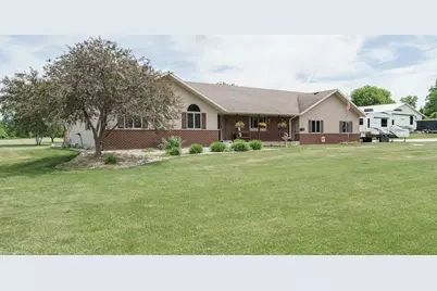 W5546  Sun Rd, Clyman, WI 53039 - Photo 3