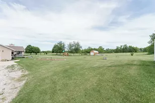 W5546 Sun Rd, Clyman, WI 53039 - Photo 17