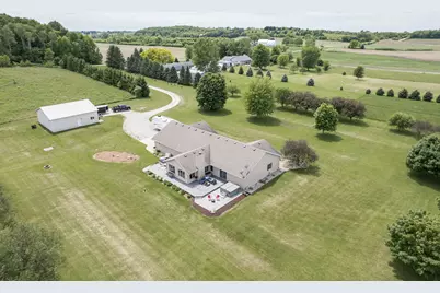 W5546  Sun Rd, Clyman, WI 53039 - Photo 29