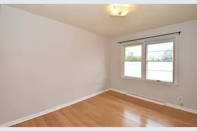 925  Virginia St, Racine, WI 53405 - Photo 21