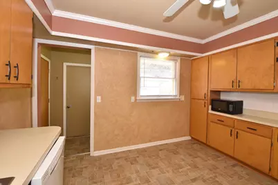 925  Virginia St, Racine, WI 53405 - Photo 13