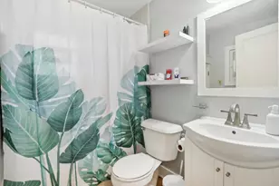 2451 S 68th St, West Allis, WI 53219 - Photo 7