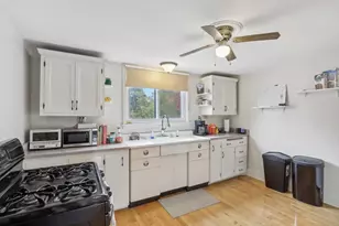2451 S 68th St, West Allis, WI 53219 - Photo 5