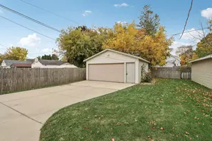 2451 S 68th St, West Allis, WI 53219 - Photo 3