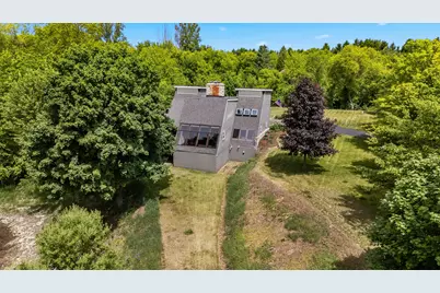 2953  Kettle Moraine Rd, Hartford, WI 53027 - Photo 49