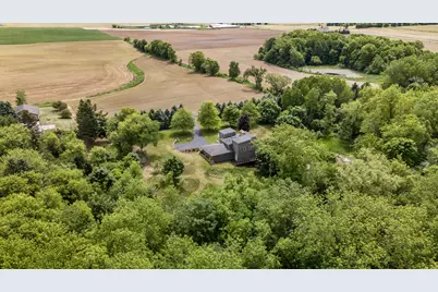 2953  Kettle Moraine Rd, Hartford, WI 53027 - Photo 51