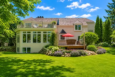10528 N Haddonstone Pl, Mequon, WI 53092 - Photo 3