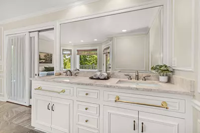 10528 N Haddonstone Pl, Mequon, WI 53092 - Photo 25