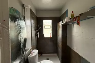 820 W Keefe Ave, Milwaukee, WI 53206 - Photo 3