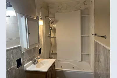 3507 N 40th St #3509, Milwaukee, WI 53216 - Photo 9