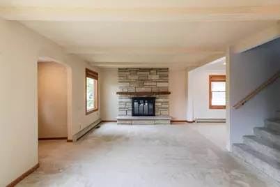 2406  Wood St, La Crosse, WI 54603 - Photo 15