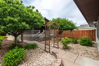 2406  Wood St, La Crosse, WI 54603 - Photo 27