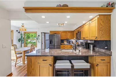 5272 W Silverleaf Ln, Brown Deer, WI 53223 - Photo 7