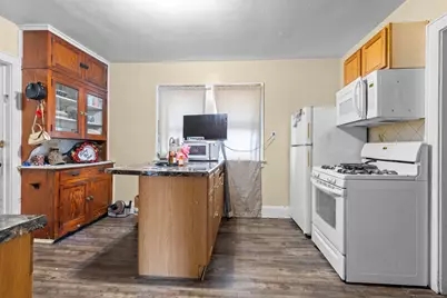 1416 S 10th St #1418, Milwaukee, WI 53204 - Photo 15