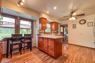 18260 W Willow Rd, New Berlin, WI 53146 - Photo 13