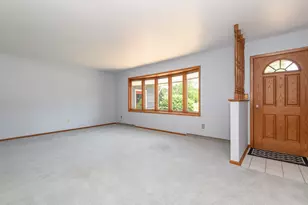 1330 Christopher Ct, Oconomowoc, WI 53066 - Photo 7