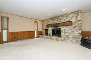 1330 Christopher Ct, Oconomowoc, WI 53066 - Photo 15