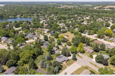 1330  Christopher Ct, Oconomowoc, WI 53066 - Photo 29