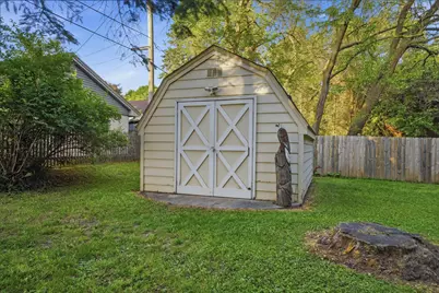 N56W5543  Sunnyside Ln, Cedarburg, WI 53012 - Photo 51