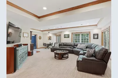 10101 N Hunt Club Ct, Mequon, WI 53097 - Photo 61