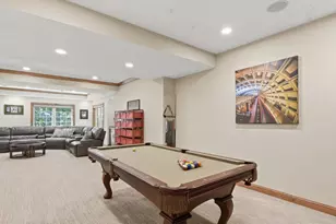 10101 N Hunt Club Ct, Mequon, WI 53097 - Photo 65