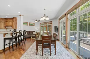 10101 N Hunt Club Ct, Mequon, WI 53097 - Photo 21