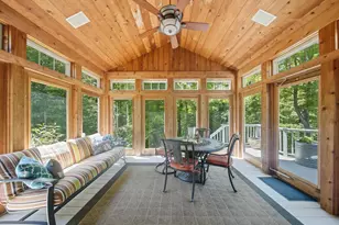10101 N Hunt Club Ct, Mequon, WI 53097 - Photo 25