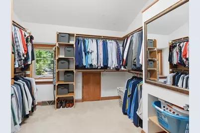 10101 N Hunt Club Ct, Mequon, WI 53097 - Photo 37