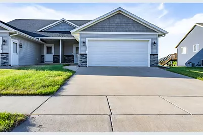 1909  Prairie Pl, Holmen, WI 54636 - Photo 1