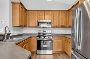 928 Langdon Ct, Racine, WI 53406 - Photo 15
