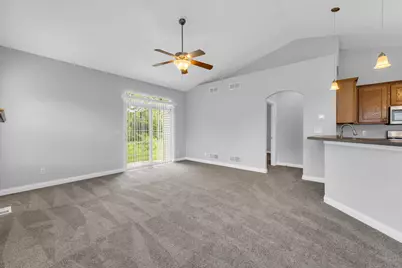 928  Langdon Ct #928, Racine, WI 53406 - Photo 39