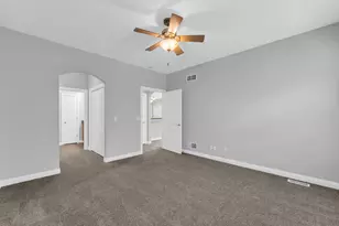 928 Langdon Ct, Racine, WI 53406 - Photo 23