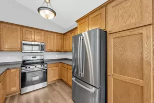 928 Langdon Ct, Racine, WI 53406 - Photo 13