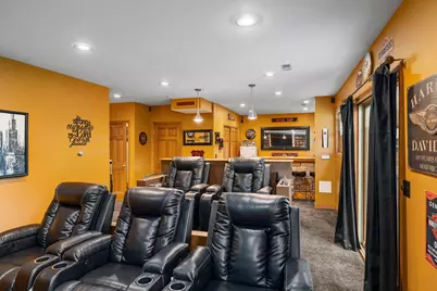 1021  Johnson St, Onalaska, WI 54650 - Photo 23