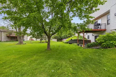 1021  Johnson St, Onalaska, WI 54650 - Photo 33