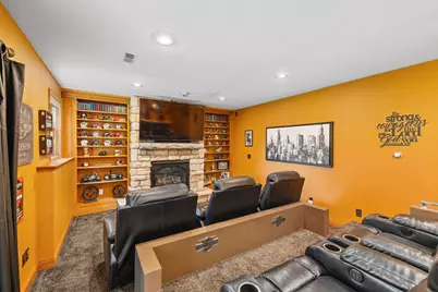 1021  Johnson St, Onalaska, WI 54650 - Photo 25
