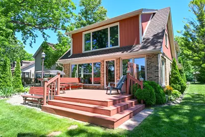 7926 E Long Lake Dr, Racine, WI 53185 - Photo 27