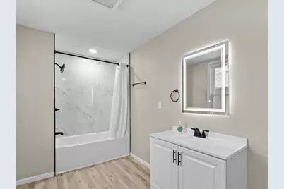 1823 N 7th St, Sheboygan, WI 53081 - Photo 13