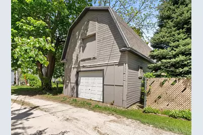 1823 N 7th St, Sheboygan, WI 53081 - Photo 25