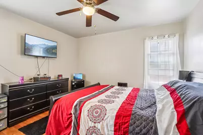 2660 N 63rd St #2660A, Wauwatosa, WI 53213 - Photo 11