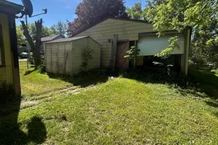 N7113 Honey Creek Rd, Spring Prairie, WI 53105 - Photo 15