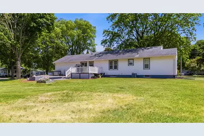 321 N Dewey Ave, Jefferson, WI 53549 - Photo 27