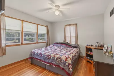 321 N Dewey Ave, Jefferson, WI 53549 - Photo 15