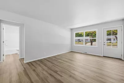 513  Bender Rd #515, West Bend, WI 53090 - Photo 19