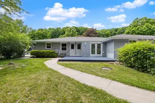 513 Bender Rd, West Bend, WI 53090 - Photo 5